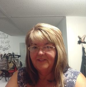 Meet your Posher, Loretta